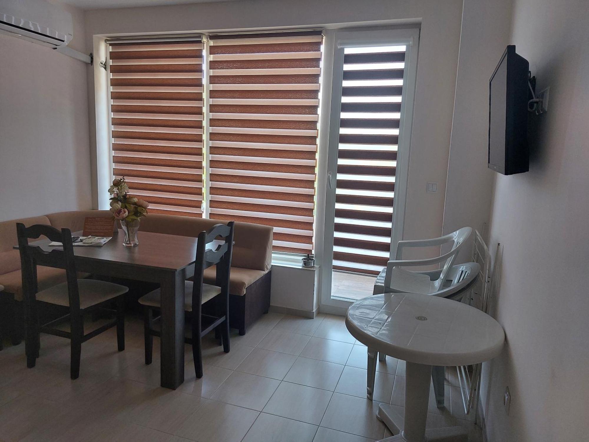 Capuccino Guest Apartments - Free Parking And Wi-Fi 阳光海滩 外观 照片