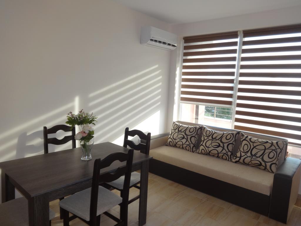 Capuccino Guest Apartments - Free Parking And Wi-Fi 阳光海滩 外观 照片