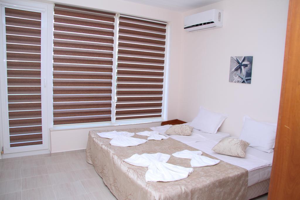 Capuccino Guest Apartments - Free Parking And Wi-Fi 阳光海滩 外观 照片