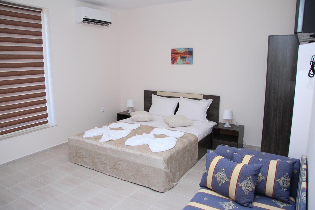 Capuccino Guest Apartments - Free Parking And Wi-Fi 阳光海滩 外观 照片