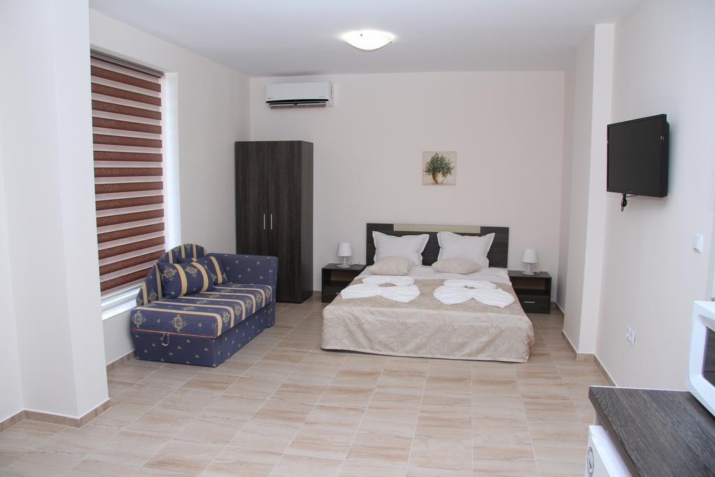 Capuccino Guest Apartments - Free Parking And Wi-Fi 阳光海滩 外观 照片